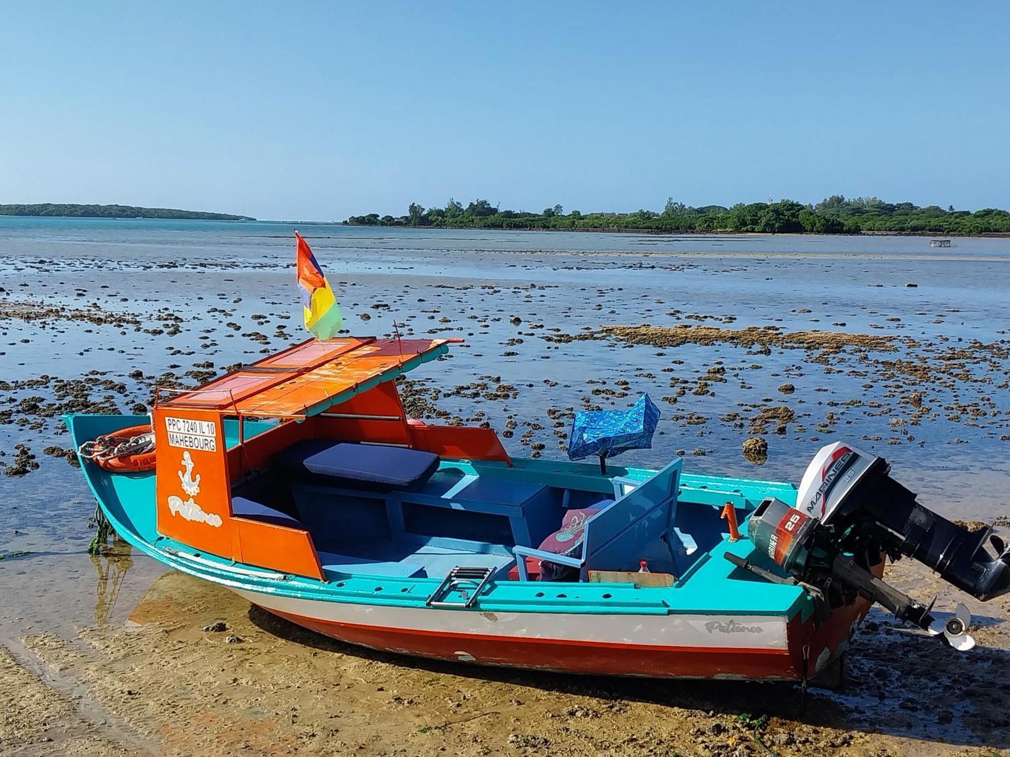 Chillpill Guest House Mahebourg Ngoại thất bức ảnh